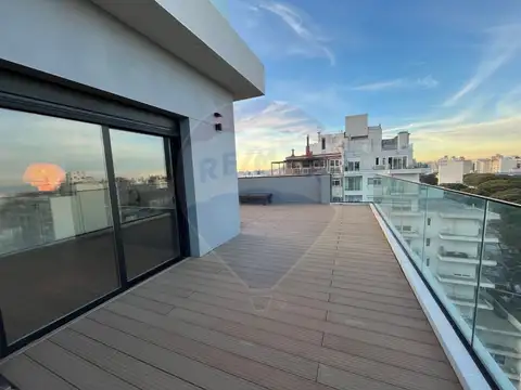 VENTA PENTHOUSE 2 DORM PUNTA CARRETAS, 2 GGE