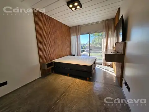 Casa en Alquiler al Oeste