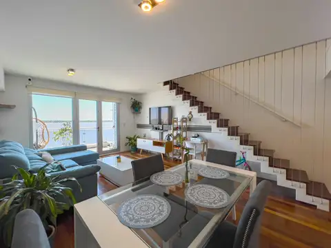 ÚNICO DUPLEX AMOBLADO FRENTE AL RIO EN PUERTO NORTE