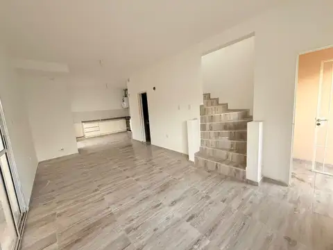 VENTA DUPLEX 2 DORMITORIOS ZON ASUR