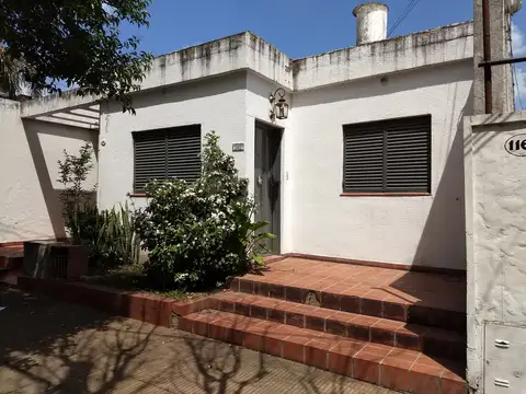 Centenario 1100, Piso PB