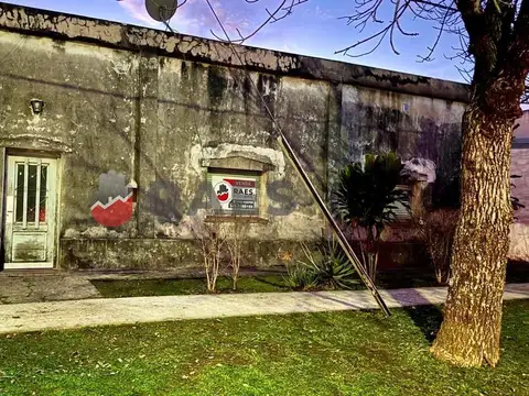 CASA A REFACCIONAR O DEMOLER EN EMILIA-SANTA FE