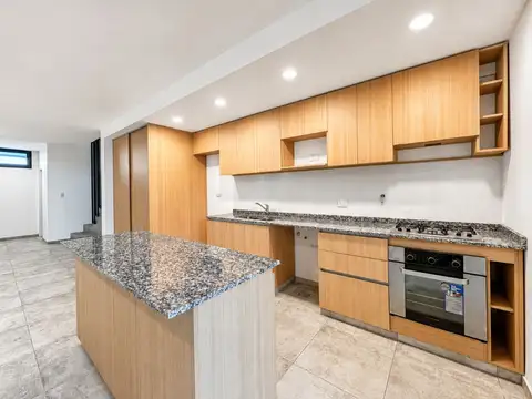 Depto Tipo Casa en Venta de 3 dormitorios