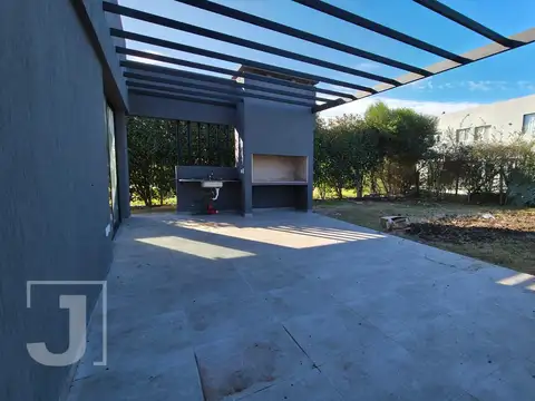 Casa en Venta en Pilar del Este - San Alfonso, USD 185.000