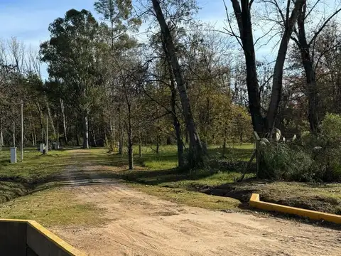 Terreno Lote  en Venta ubicado en Barrio Parque Los Pinos, Exaltación de la Cruz, G.B.A. Zona Norte