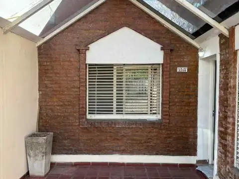 Depto Tipo Casa 3 ambientes con 1 baño