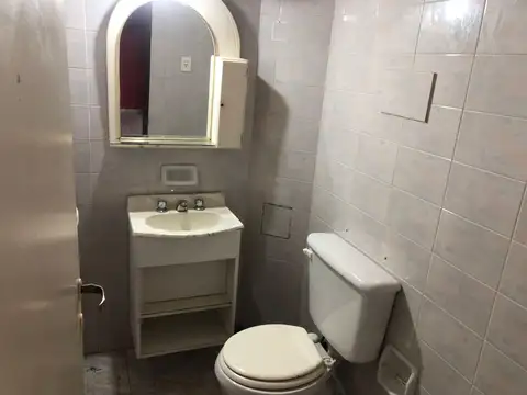 Depto Tipo Casa en Venta con 1 cocheras
