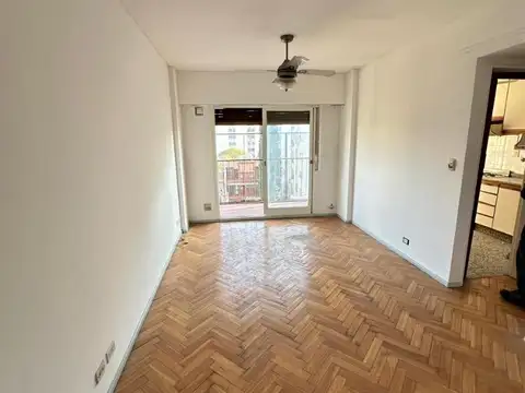 Amplio 3 Amb En Villa Del Parque