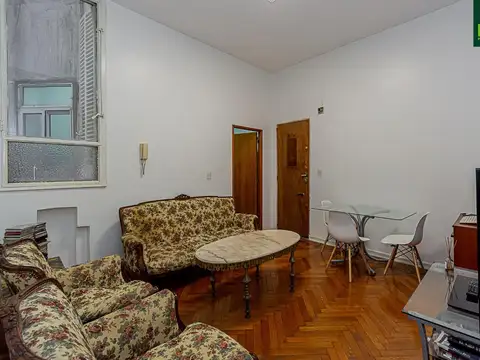 3 ambientes - Tribunales - Venta