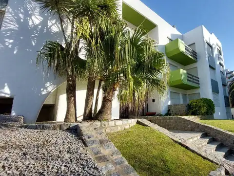 Departamento en Venta en Villa Gesell, USD 875.000