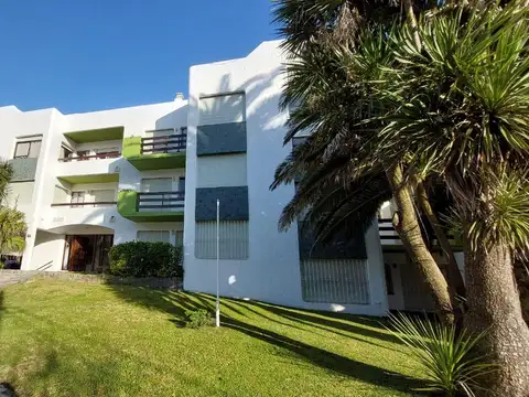 Avenida 1 entre Paseo 108 y 109