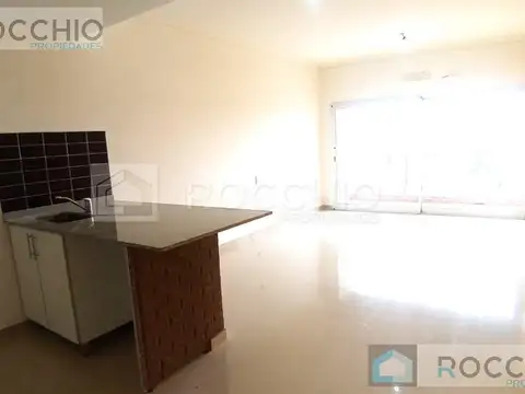 Departamento en Alquiler en Jose Leon Suarez, $ 500.000