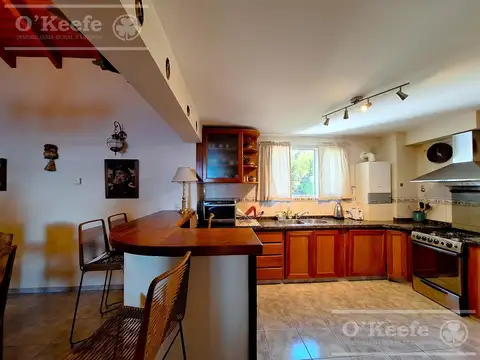 Departamento 4 ambientes con 2 baños