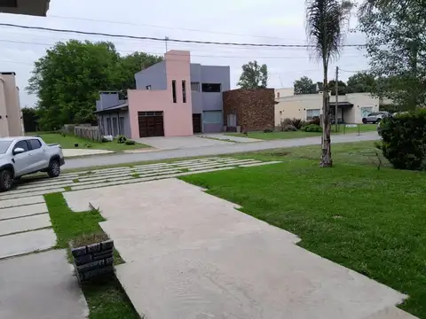 Casa en Venta en Virrey del Pino, USD 220.000