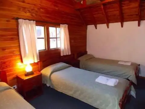 Casa en Alquiler con 1 cochera