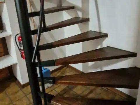 Casa en Alquiler con 1 cochera