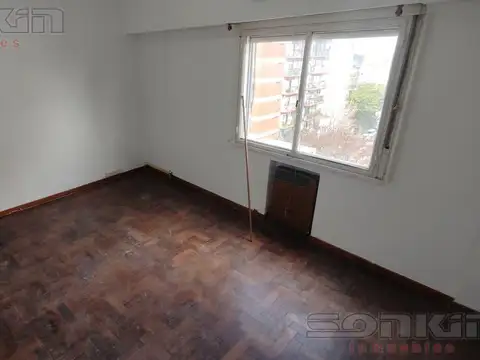 Departamento en Alquiler en Olivos Vías/Maipú, $ 800.000