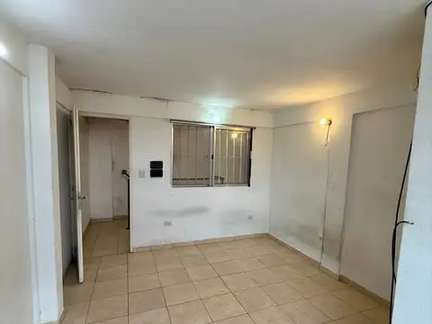 Carlos Gardel 4300, Piso 2