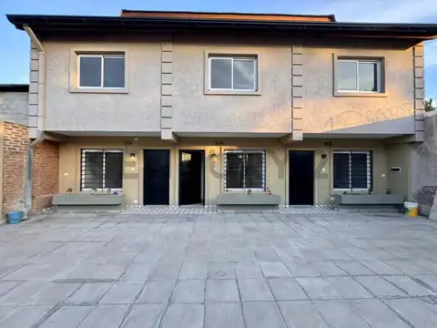 VENTA DUPLEX HURLINGHAM A ESTRENAR