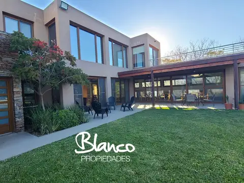 ESTANCIAS DEL PILAR - LA PAZ 100