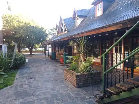 Venta local  zona oeste hurlingham Paseo Florido