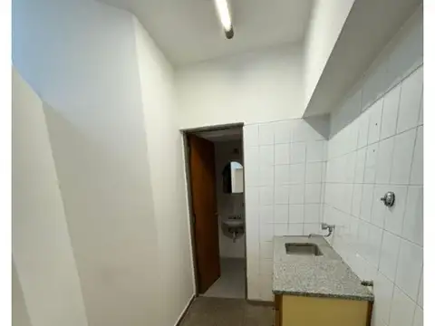 Mendoza Norte 100, Piso P.B.