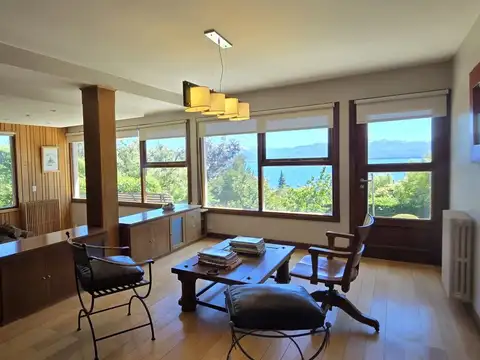 Casa en Venta de 5 dormitorios