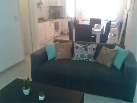 En Pinamar | Confortable dúplex con patio A1