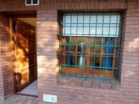 Avenida 2 e/ Paseo 120 y 121