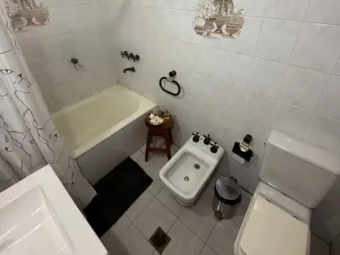 CASA EN ALQUILER- PEDRO TUELLA 727-ROSARIO
