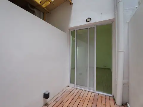 José Pacheco de Melo 2400