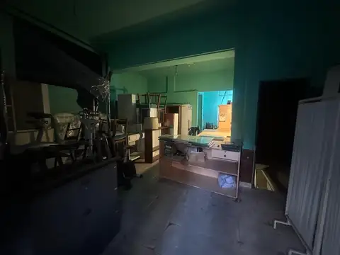 Av Medrano 800, Local de 5,50m2 de Frente, x 8,50 de Fondo, Con Sótano, UTN, Almagro