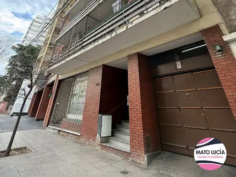 2 ambientes con balcón corrido - estratégica ubicación