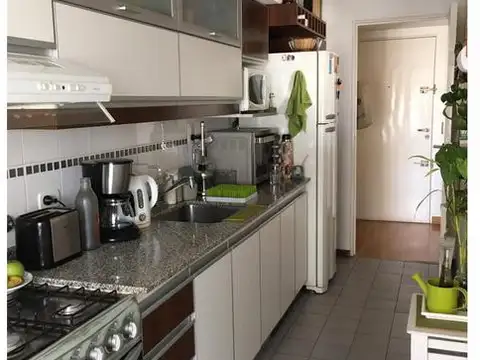 Departamento 4 ambientes con 2 baños