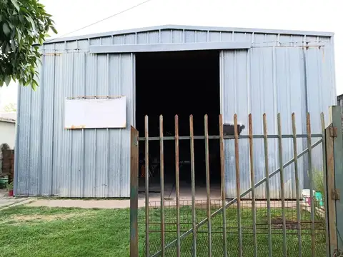 Galpón en venta – Bella Vista – Lote 10 x 20
