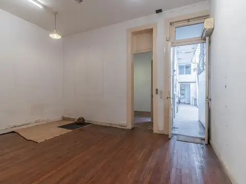 Depto Tipo Casa en Venta en Almagro, USD 110.000