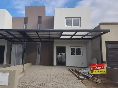 Venta Duplex 3 dormitorios Docta Parque