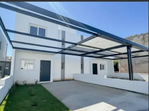 Venta Duplex 3 dormitorios Docta Parque