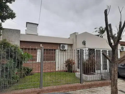Venta Casa 3 Dormitorios B° Residencial America