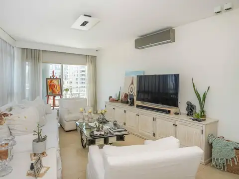 Departamento 4 ambientes con 3 baños