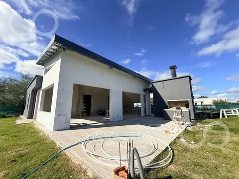 Casa en Venta en Guernica, USD 130.000
