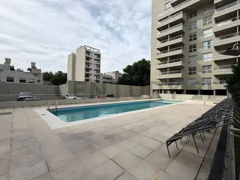 Liniers 1600, Piso 0