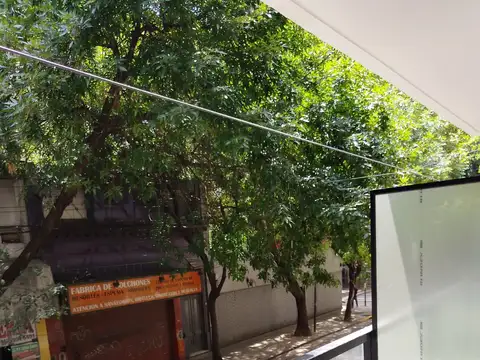 Adolfo Alsina 2100, Piso 1