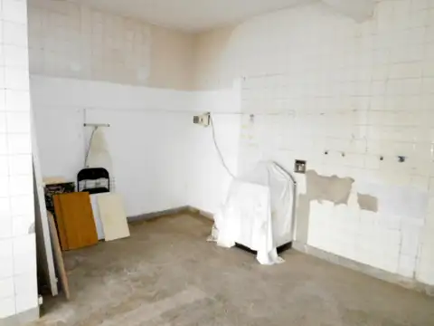 Local en Venta en Boca, USD 95.000