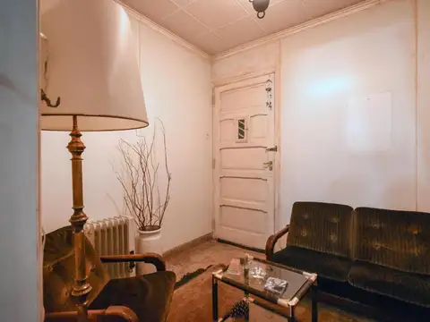 Depto Tipo Casa en Venta 100 años