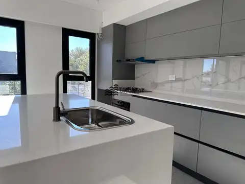 Penthouse 4 Amb 185m² A Estrenar con SUM Privado - Ercilla 5824 Liniers