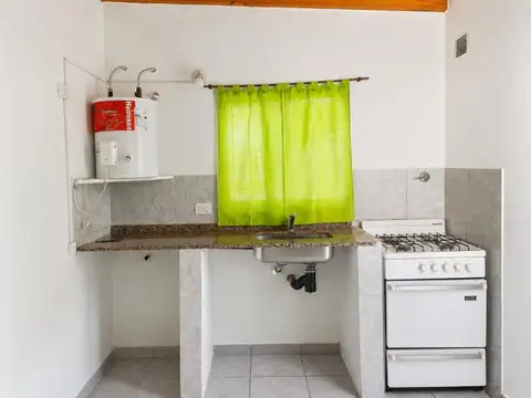 Departamento en Alquiler en Rafael Calzada, $ 380.000