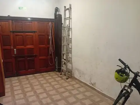 Depto Tipo Casa en Venta en Velez Sarsfield, USD 180.000