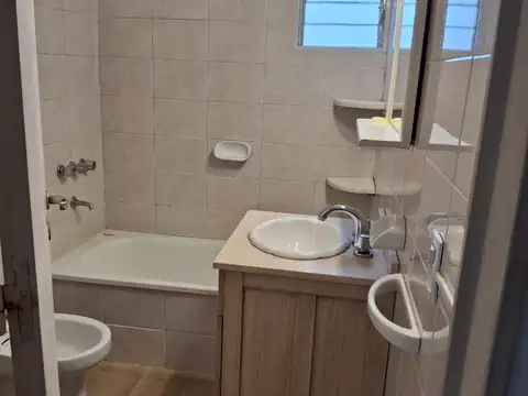 Departamento 2 ambientes con 1 baño