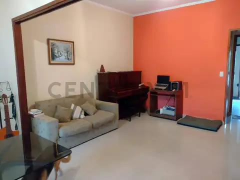 Estanislao Zeballos 4600, Piso 0